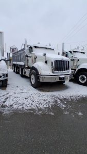 2026 HX520SFA 6X4 SNOWY WINDSHIELD